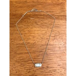 Kendra Scott pendent necklace